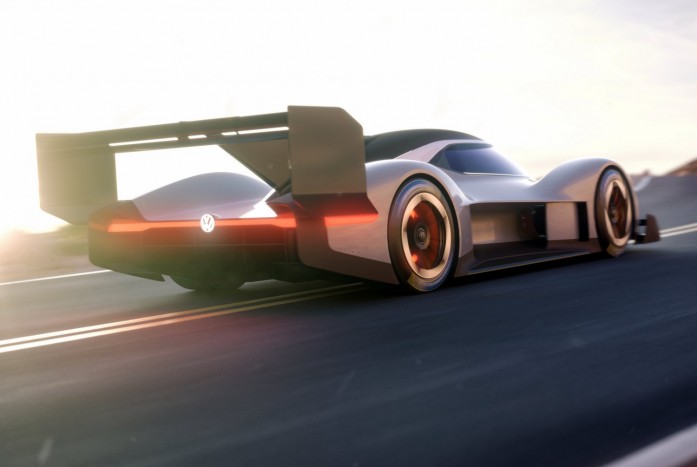 Legyorsulja az F1 versenyautókat a VW új villanyautója 2
