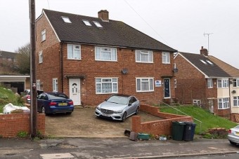 Saját autója gázolta halálra az anyukát