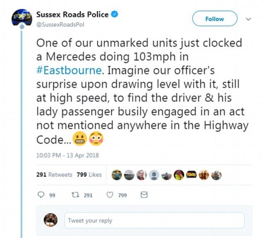 170 km/óránál szexelt a sofőr 1