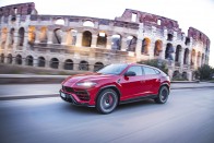 Lamborghini Urus: Négy hónap alatt a Föld körül 35