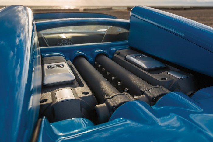 Nem híres, csak ritka ez a Bugatti Veyron 7