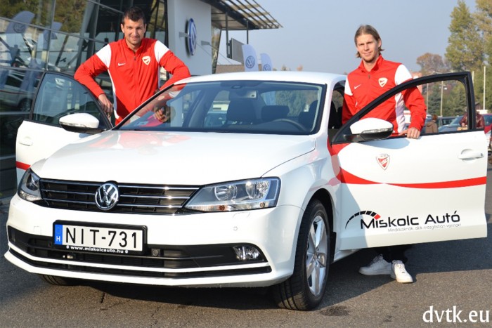 A Diósgyőr focistái bukták a szponzorautót