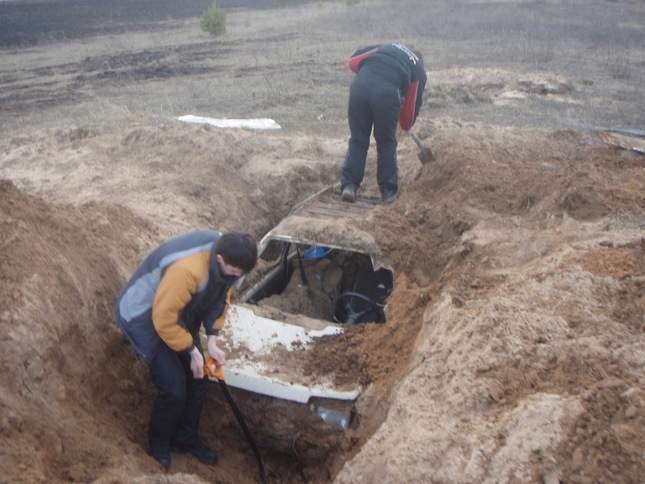 Értékes érmék helyett egy egész autót talált az orosz kincsvadász 8