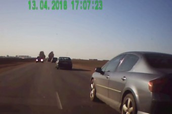 Az ilyen aljas módon vezetők anyja gyakran csuklik