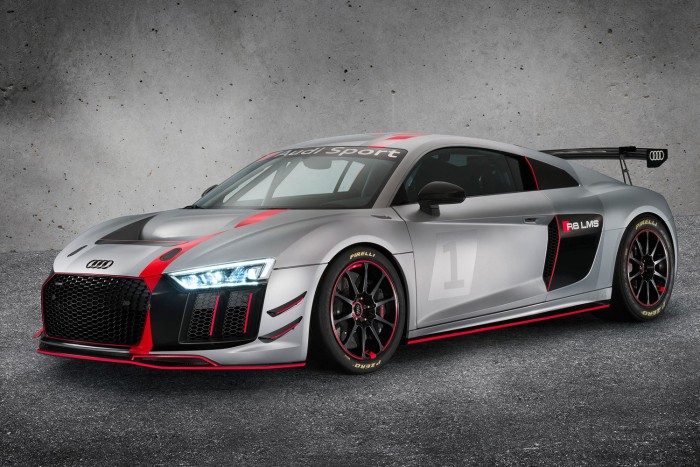 500 lóerős Audival versenyez Keszthelyi Vivien 2 | Vezess 500 lóerős Audival versenyez Keszthelyi Vivien 2