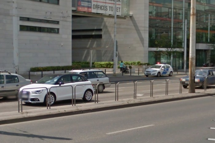 Kitálalt egy budapesti autós: csúnyán lehúztak és megfenyegettek a Kerepesi úton