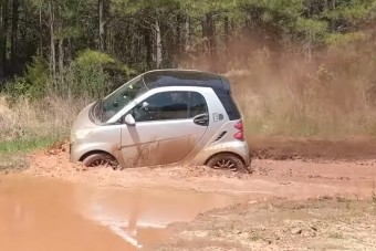 Mindent túlél ez az elektromos Smart