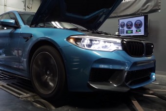 Erősebb lett az M5-ös BMW a bevallottnál