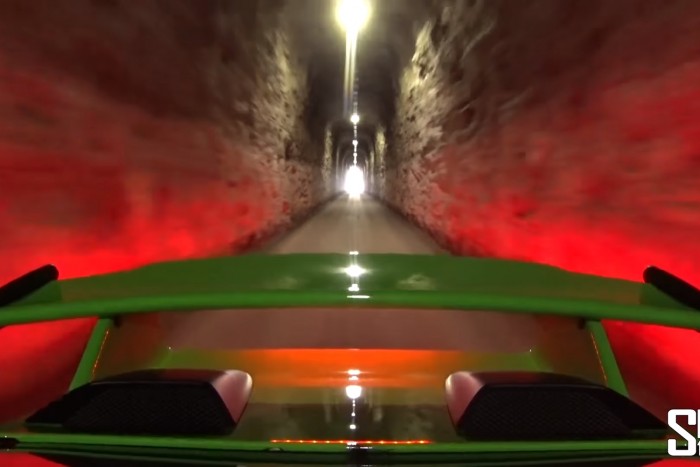 25 alagúton át ordít a Porsche 911 GT3