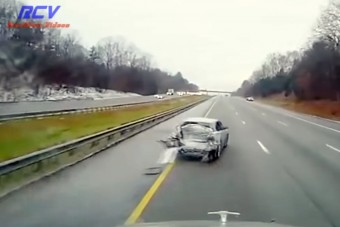 Ez az autós megmutatja, mit ne csinálj az autópályán