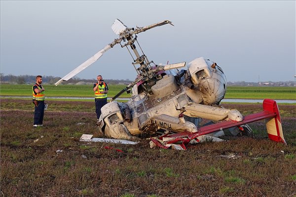 Fotókon a körösladányi helikopterbaleset 3 | Vezess Fotókon a körösladányi helikopterbaleset 3