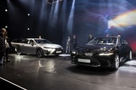 Harminc év után érkezik meg hozzánk a Lexus ES 23