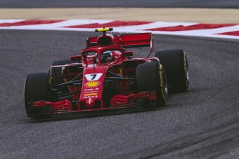 F1: Räikkönené az edzés, gyors a Ferrari