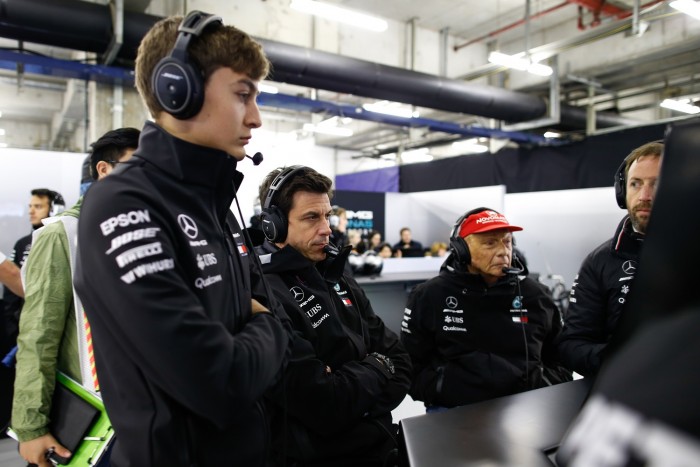 F1: Nincs gyors megoldás a Mercedes gondjaira