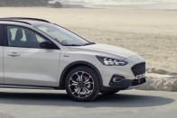 Ford Focus: új mérce az alsó-középkategóriában? 44