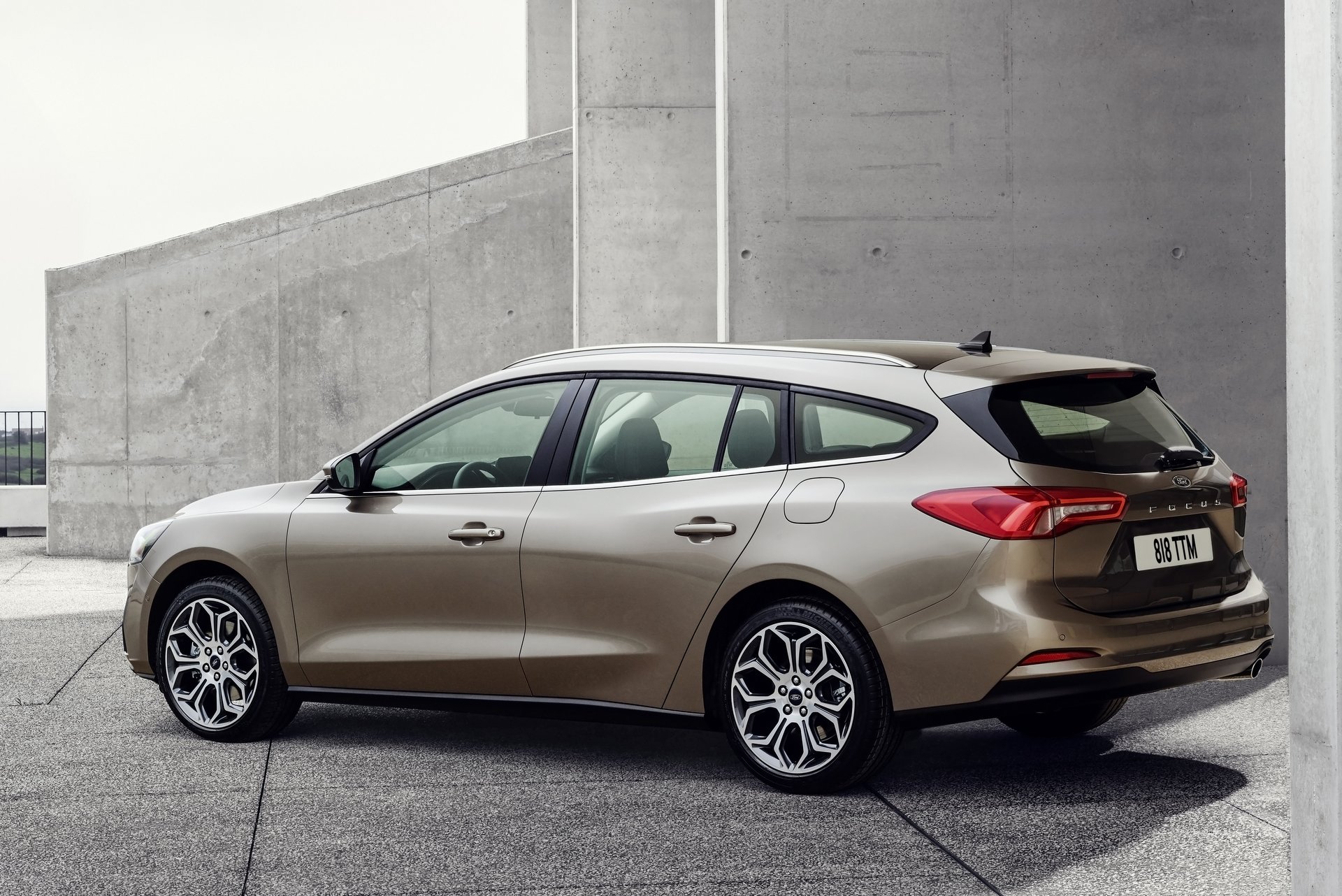 Ford Focus: új mérce az alsó-középkategóriában? 19