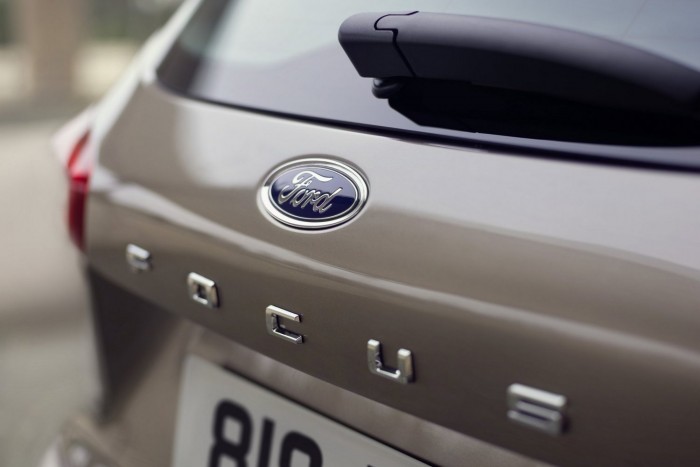 Ford Focus: új mérce az alsó-középkategóriában? 4 Ford Focus: új mérce az alsó-középkategóriában? 4