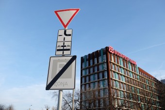 Parkolóhely helyett parkolóóra