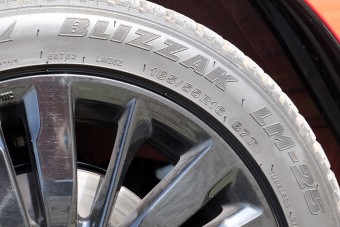 A magyar autós nyaralni is téli gumival megy