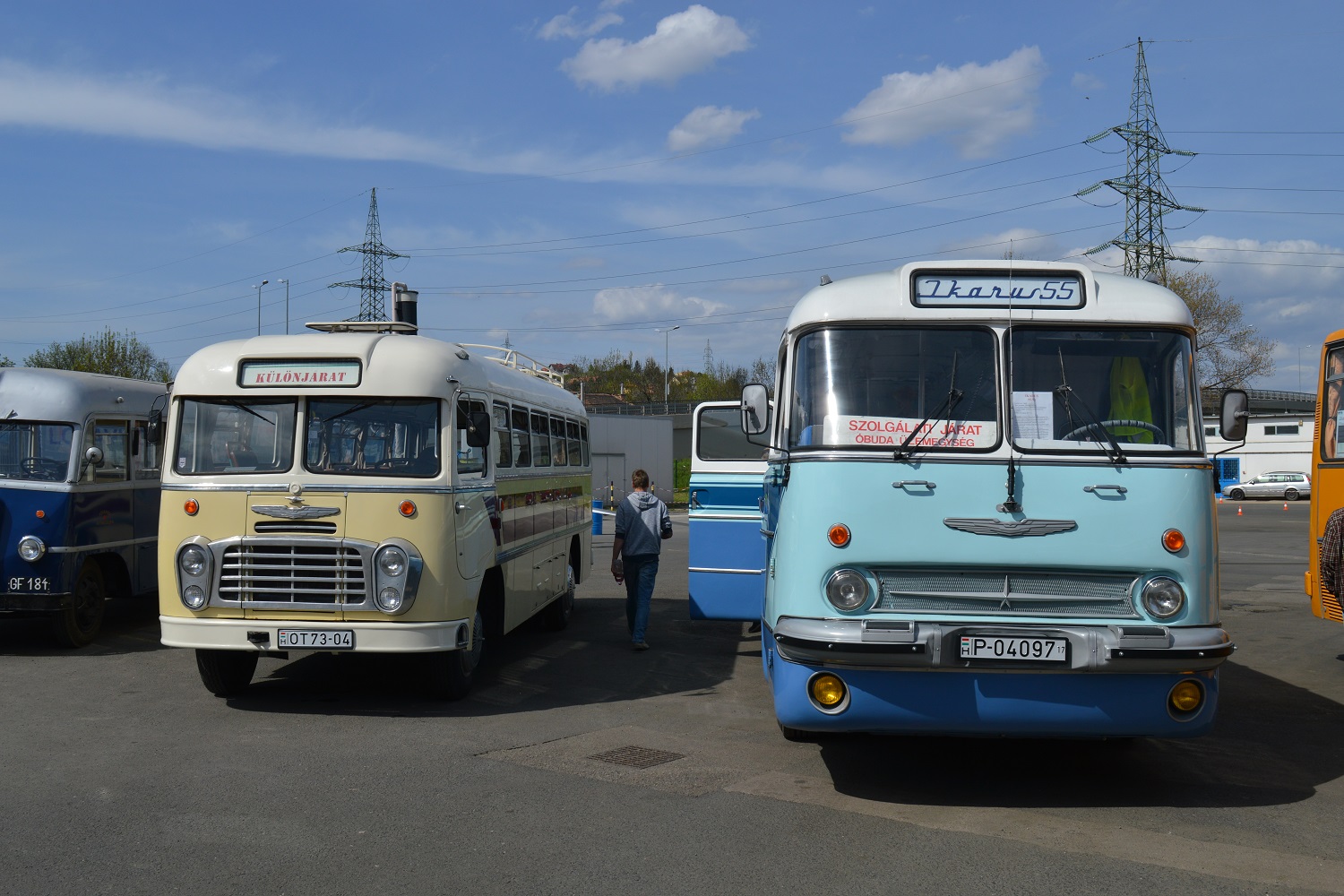 Mindenki buszt akart vezetni szombaton 10