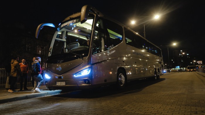 Külön séf főz az utasokra ezeken a lengyel buszokon