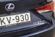 Se dízelbűz, se izgalom: Lexus IS hibrid 50