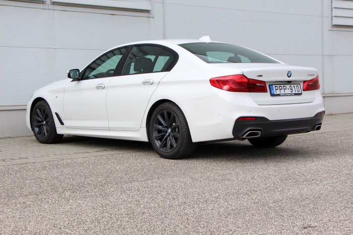 A bajor bőségszaru alaposan megtömve 7