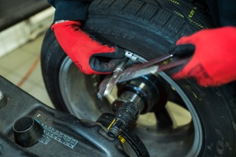 Több százezer hazai autós indítja meg a rohamot áprilisban