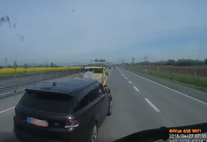 Égbekiáltó bunkó manővert vettek videóra az M0-son