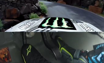 Ilyen lábmunkával küld fel a hegyre egy profi 900+ lóerőt