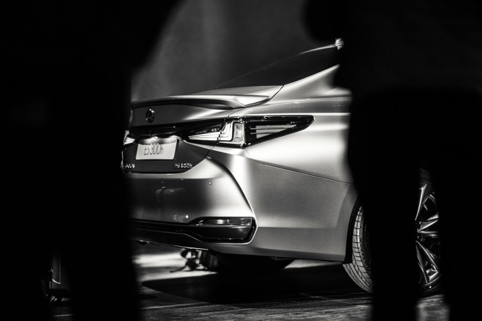Harminc év után érkezik meg hozzánk a Lexus ES 2 Harminc év után érkezik meg hozzánk a Lexus ES 2