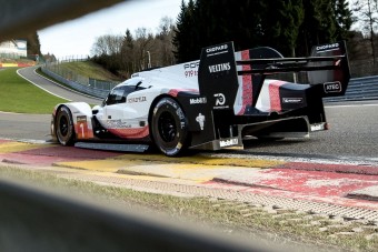 A Forma-1 agyonvágja a Le Mans-i Porschét