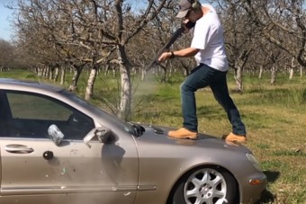 Ennyire golyóálló egy sima Mercedes S-osztály