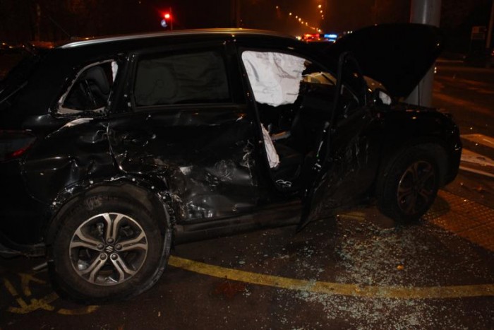 Legyalulta a mentő a figyelmetlen debreceni autóst