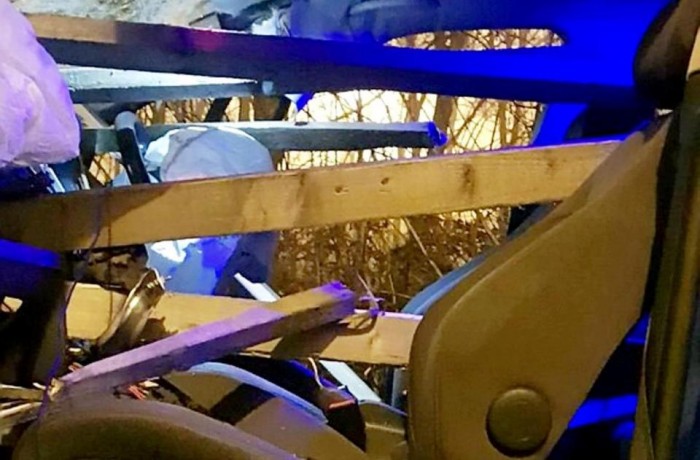 A világ legmázlistább emberei, akik ezt a balesetet túlélték 2 | Vezess A világ legmázlistább emberei, akik ezt a balesetet túlélték 2