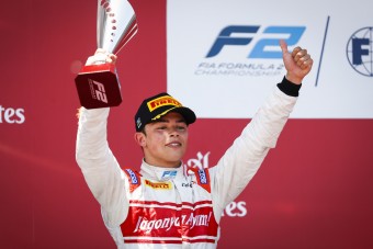 F1: Egymás ellen hergeli a pilótáit a McLaren