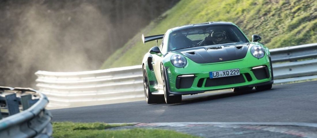Villámgyorsan ért körbe a Nürburgringen a 911 GT3 RS