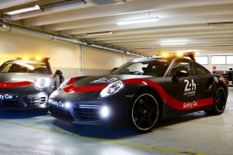 Új biztonsági autó bukkan fel Le Mans-ban