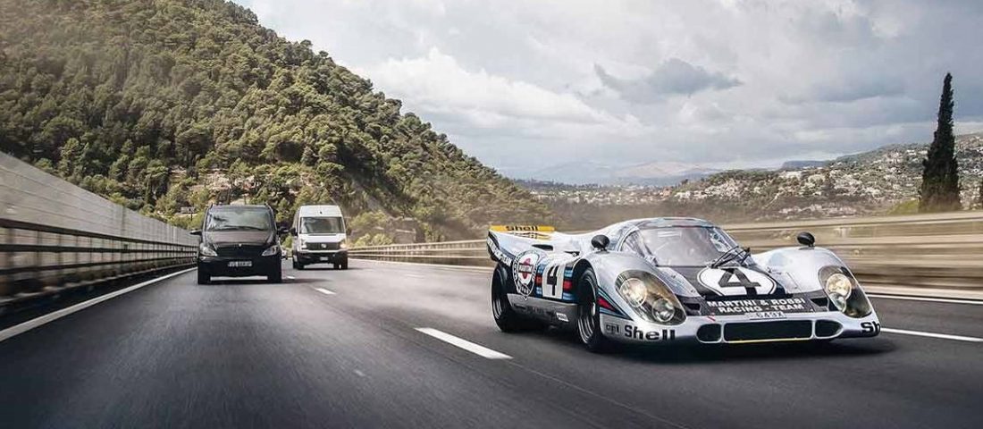 Rendszám került erre a Porsche versenyautóra