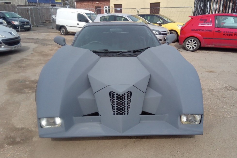 Ilyen egy profin megépített iszonyat rusnya autó 3