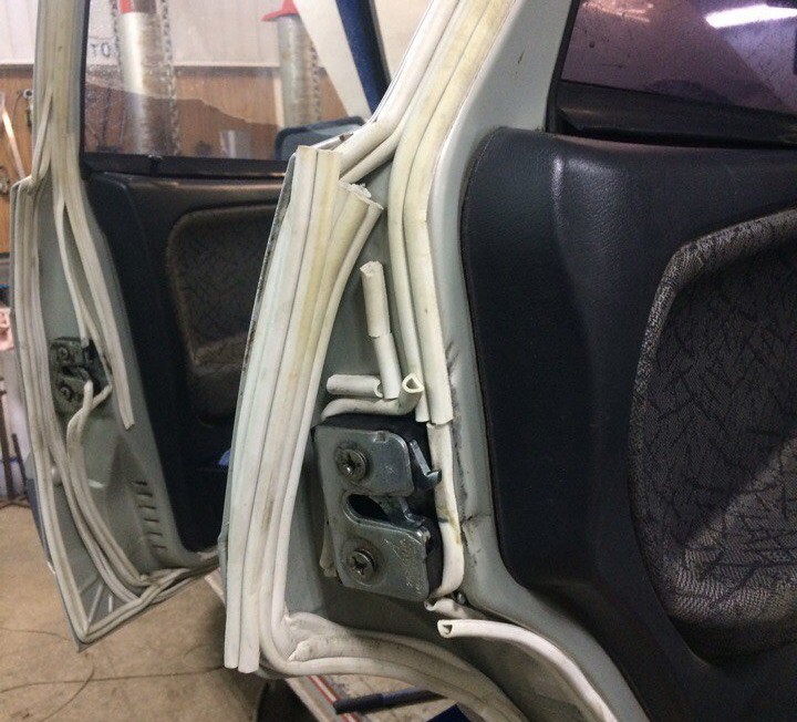 16 friss fotó kétbalkezes szakik elfuserált alkotásairól 13