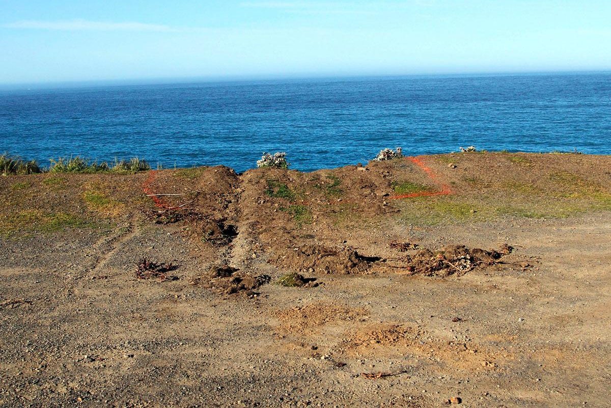 suv-cliff | Vezess | Vezess