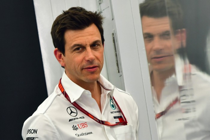 F1: Harmadik autót szeretne a Mercedes 1