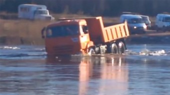A Kamaz se mindenható, ezt például elvitte a folyó
