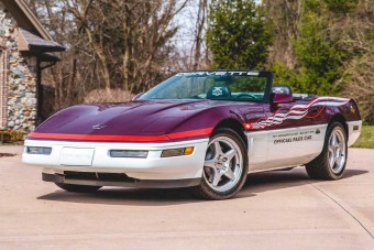 A nap ajánlata: 360 millióért 16 darab ritka Corvette