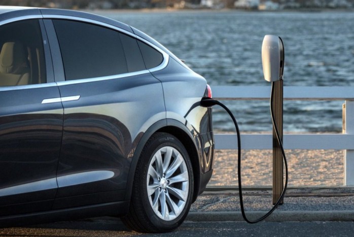 Már hárommillió villanyautó fut az utakon 1