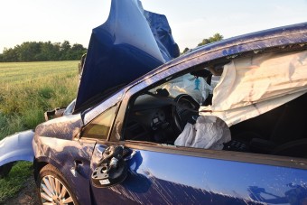 Képeken a 86-oson történt baleset