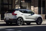 Jönnek a Volvo XC40 testvérei 9