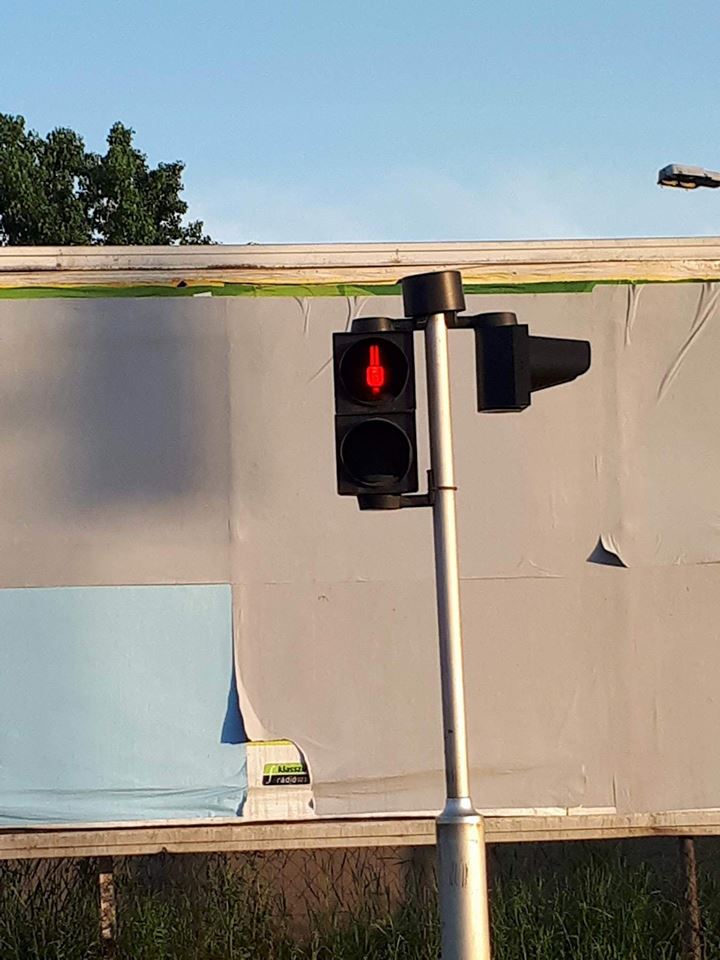 Fejtetőre állt egy gyalogosátkelő Kelenföldön 1