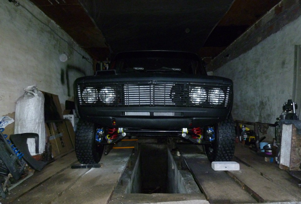 Menő fekete szörny lett a nagyapától ajándékba kapott Ladából 4